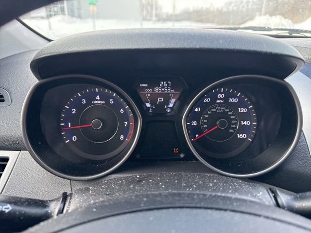 Used 2013 Hyundai Elantra GLS w/ Preferred Pkg image 11