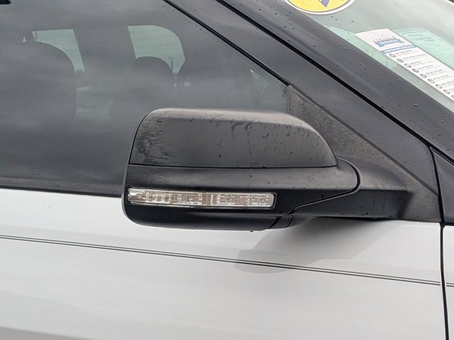 Used 2019 Ford Explorer XLT w/ Equipment Group 201A image 12