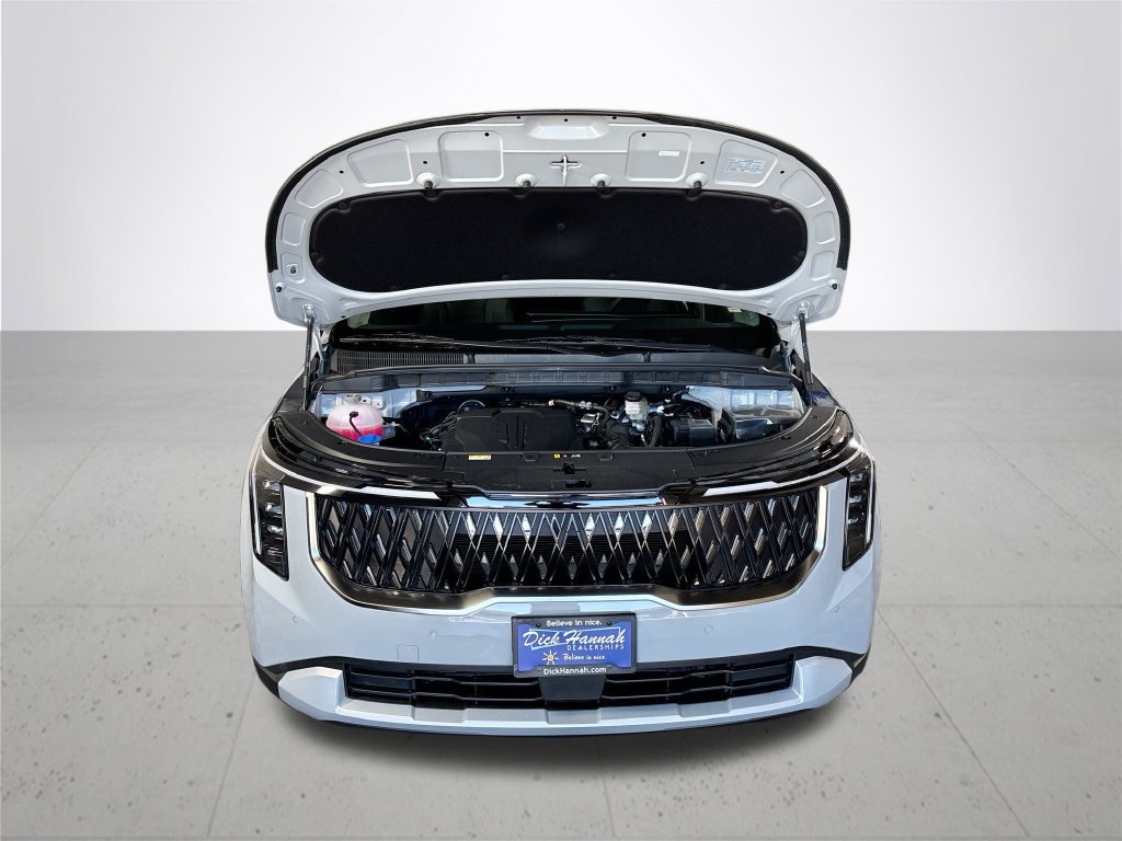 New 2027 Kia Carnival LX FWD image 21