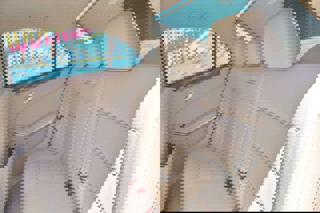 Used 2014 Mercedes-Benz E 350 Sedan w/ Premium 1 Package image 10