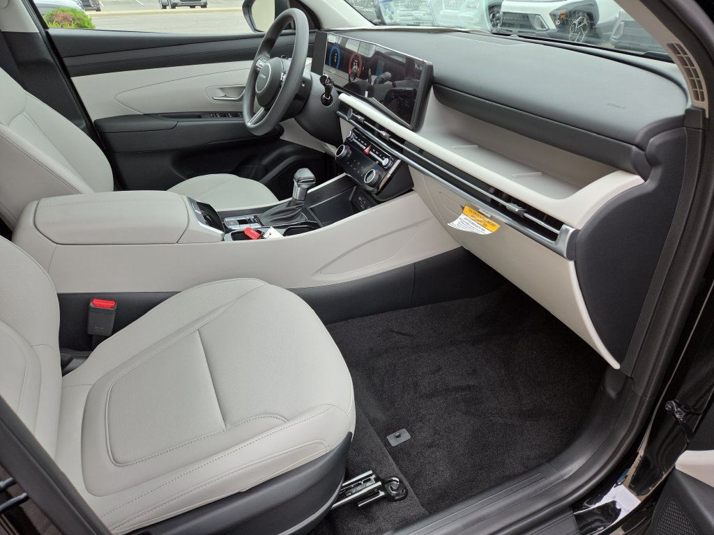 New 2026 Hyundai Tucson SEL Plus FWD image 32