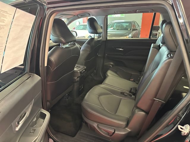 Certified 2024 Toyota Grand Highlander AWD image 14