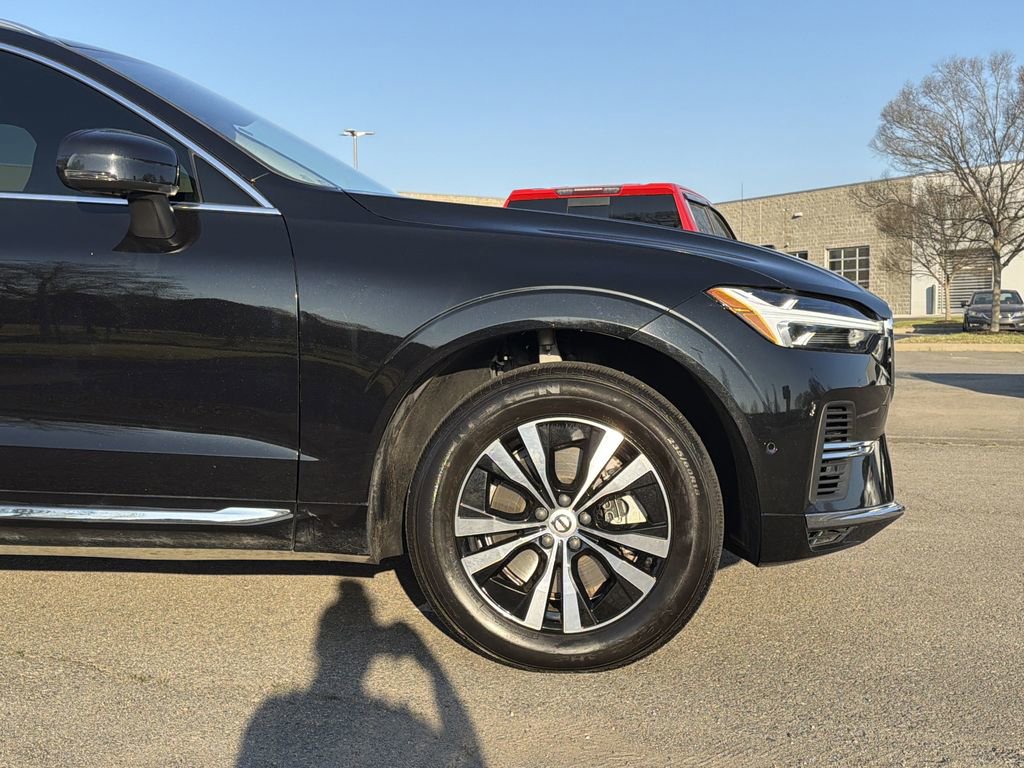 Used 2022 Volvo XC60 T8 Inscription image 9