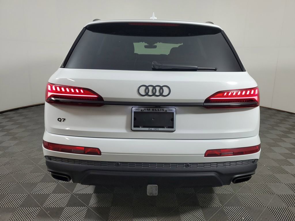 Used 2025 Audi Q7 3.0T Premium Plus image 5
