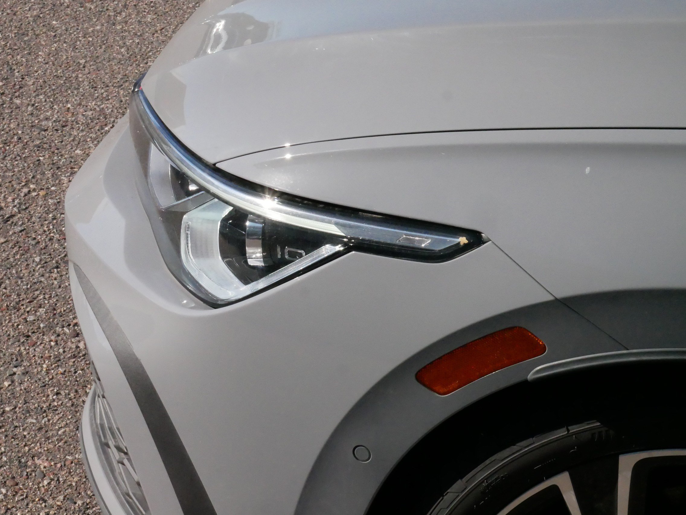 Certified 2024 Volkswagen GTI Autobahn FWD image 16
