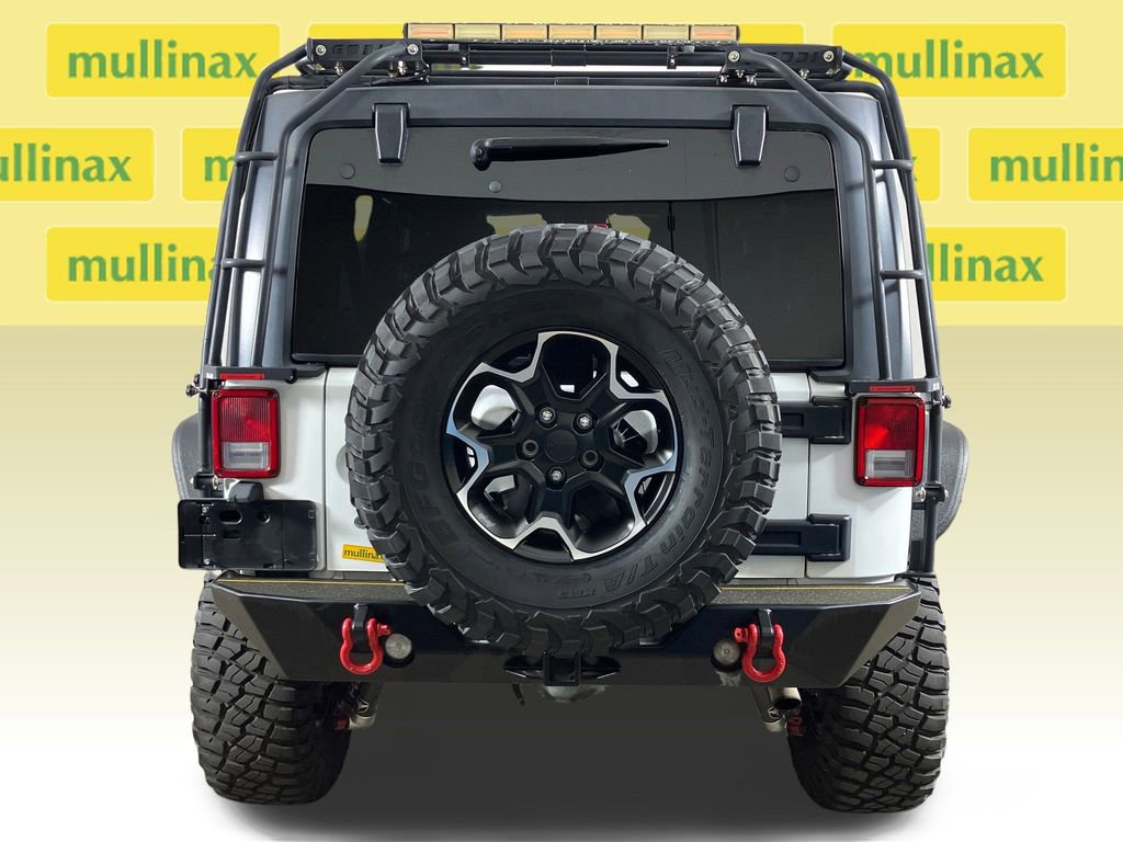 Used 2014 Jeep Wrangler Unlimited Rubicon w/ Connectivity Group image 9