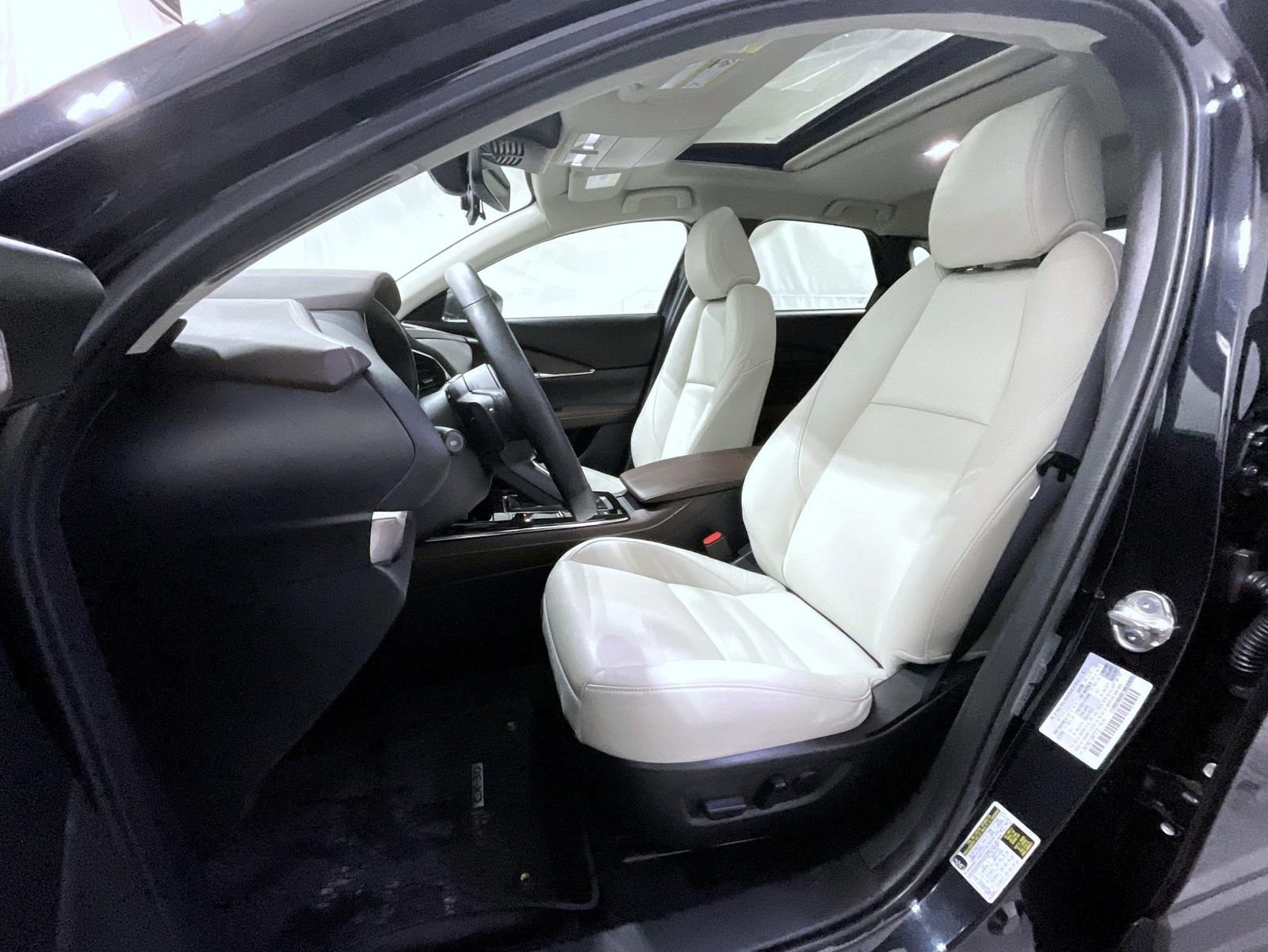 Certified 2024 MAZDA CX-30 2.5 Turbo w/ Premium Package image 11