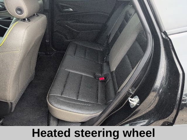 Used 2025 Chevrolet Trax ACTIV w/ Sunroof Package image 13