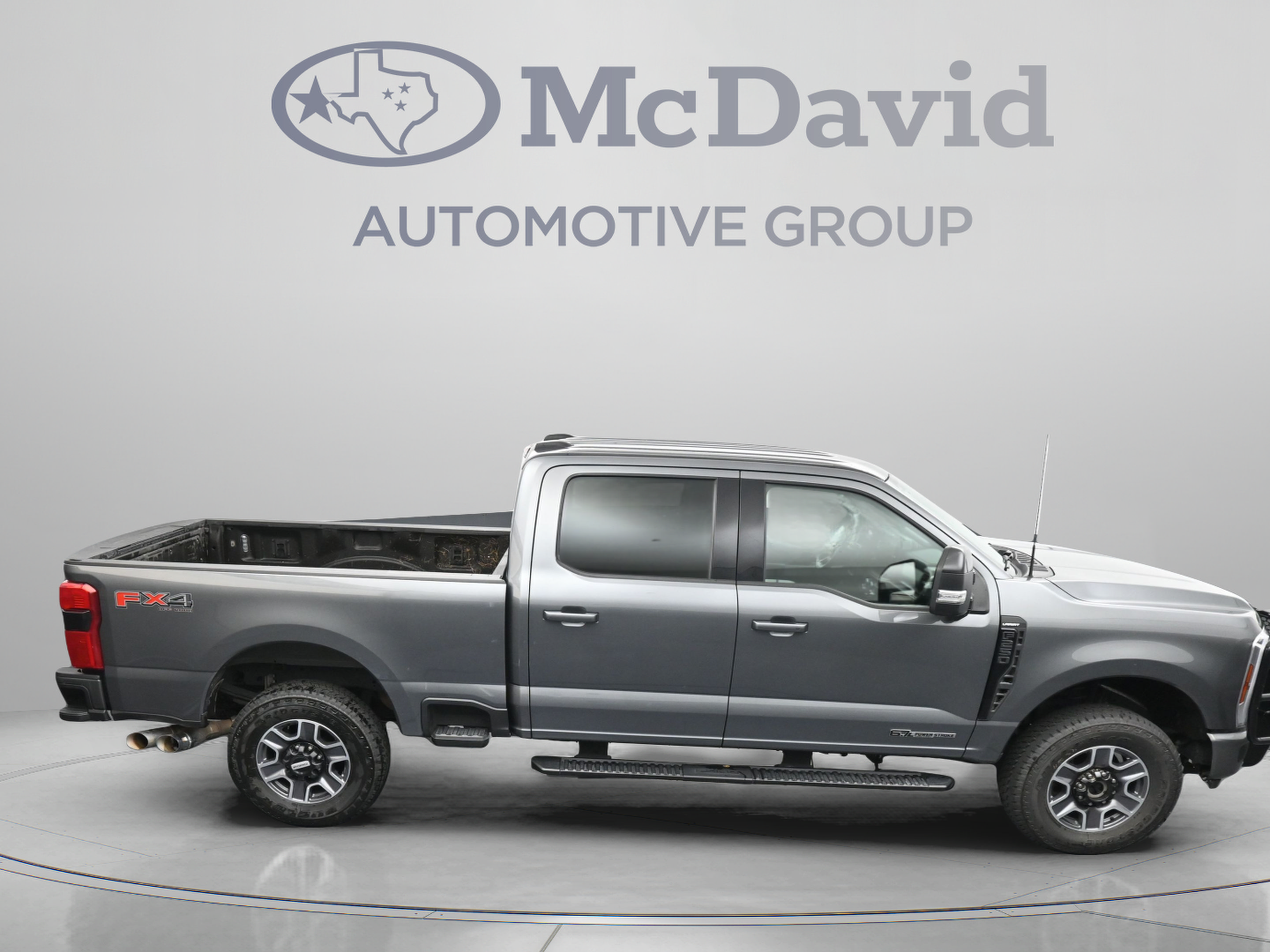 Used 2024 Ford F250 Lariat w/ Lariat Ultimate Package AWD/4WD image 39
