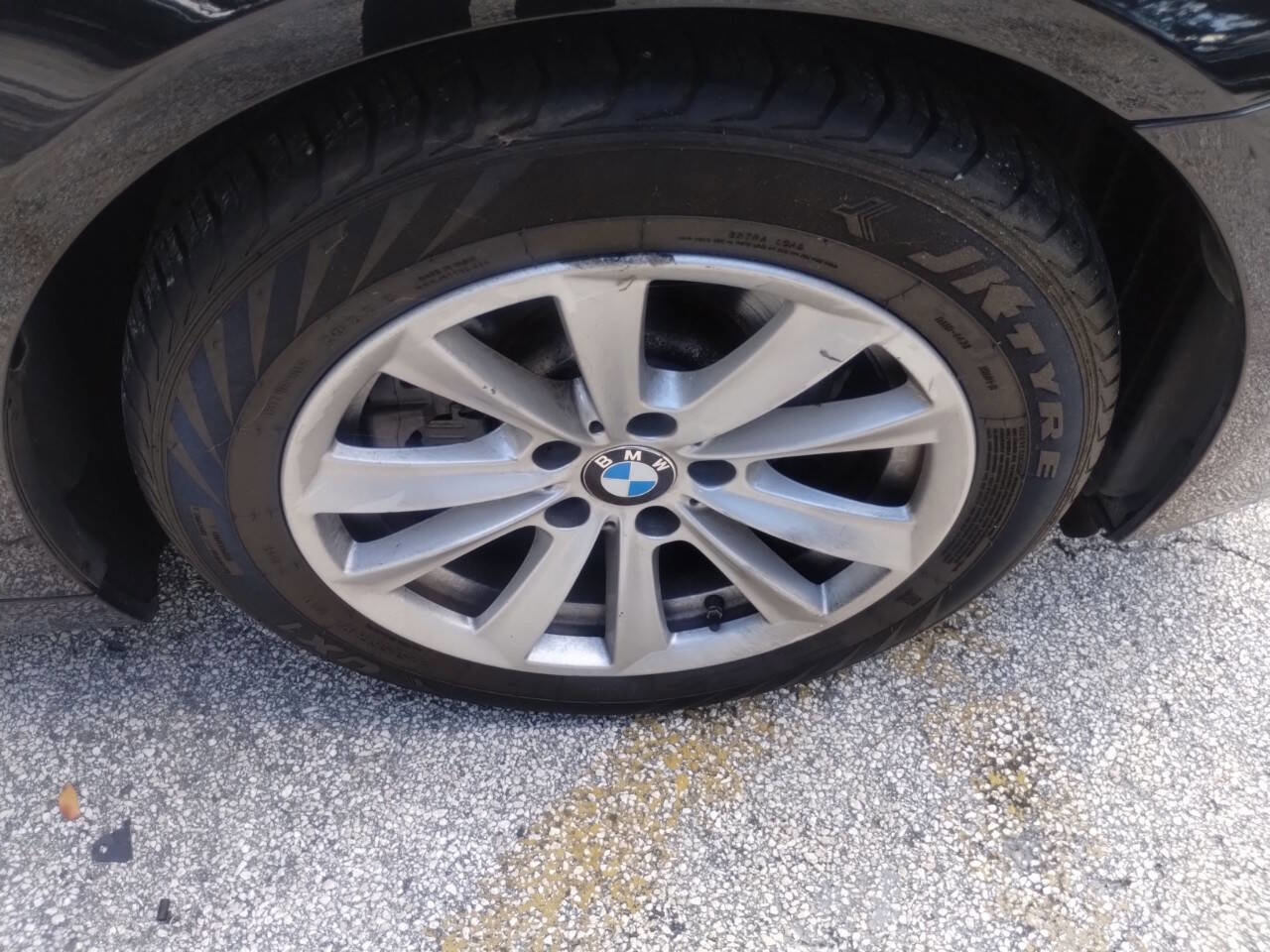 Used 2016 BMW 528i Sedan w/ Premium Package image 37