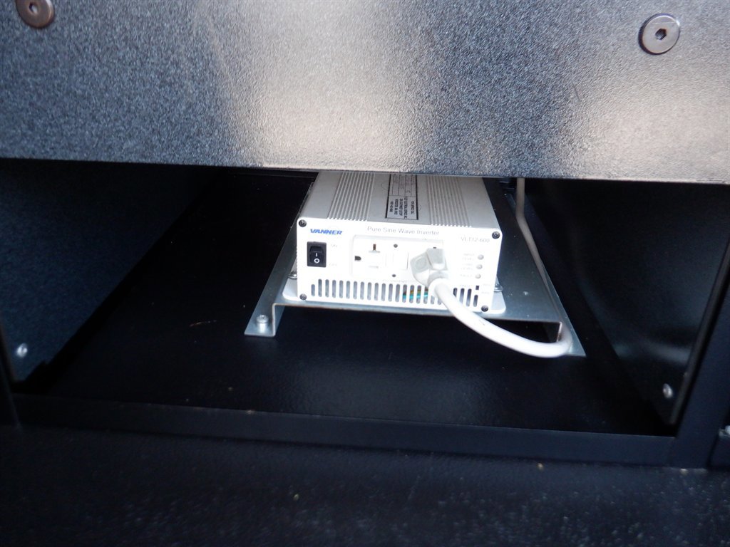 Used 2019 Ford Transit 150 XLT image 14