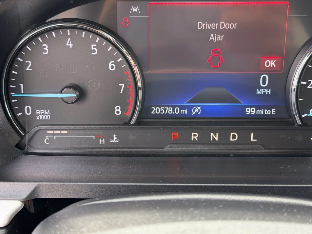 Used 2024 Ford Explorer XLT w/ Equipment Group 202A AWD/4WD image 25