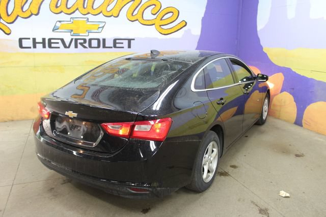 Used 2017 Chevrolet Malibu LS FWD image 8
