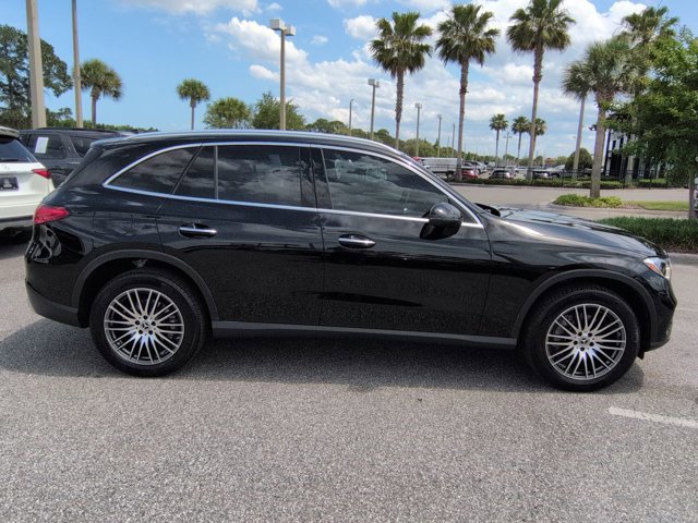 Certified 2024 Mercedes-Benz GLC 300 4MATIC image 3