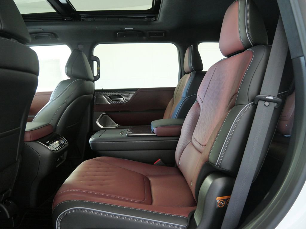 New 2026 INFINITI QX80 Autograph image 14