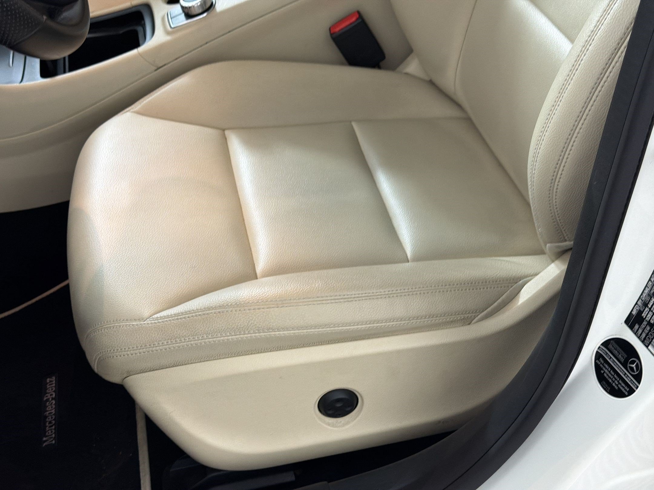 Used 2015 Mercedes-Benz CLA 250 4MATIC image 15