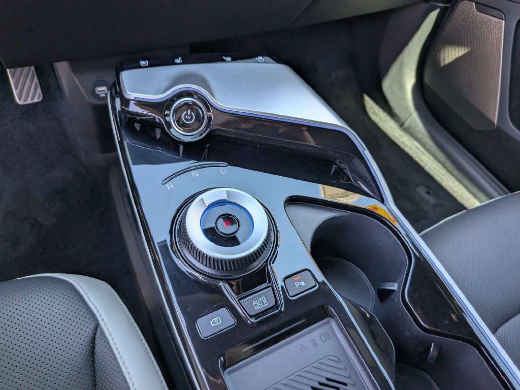 Certified 2024 Kia EV6 GT-Line RWD image 30