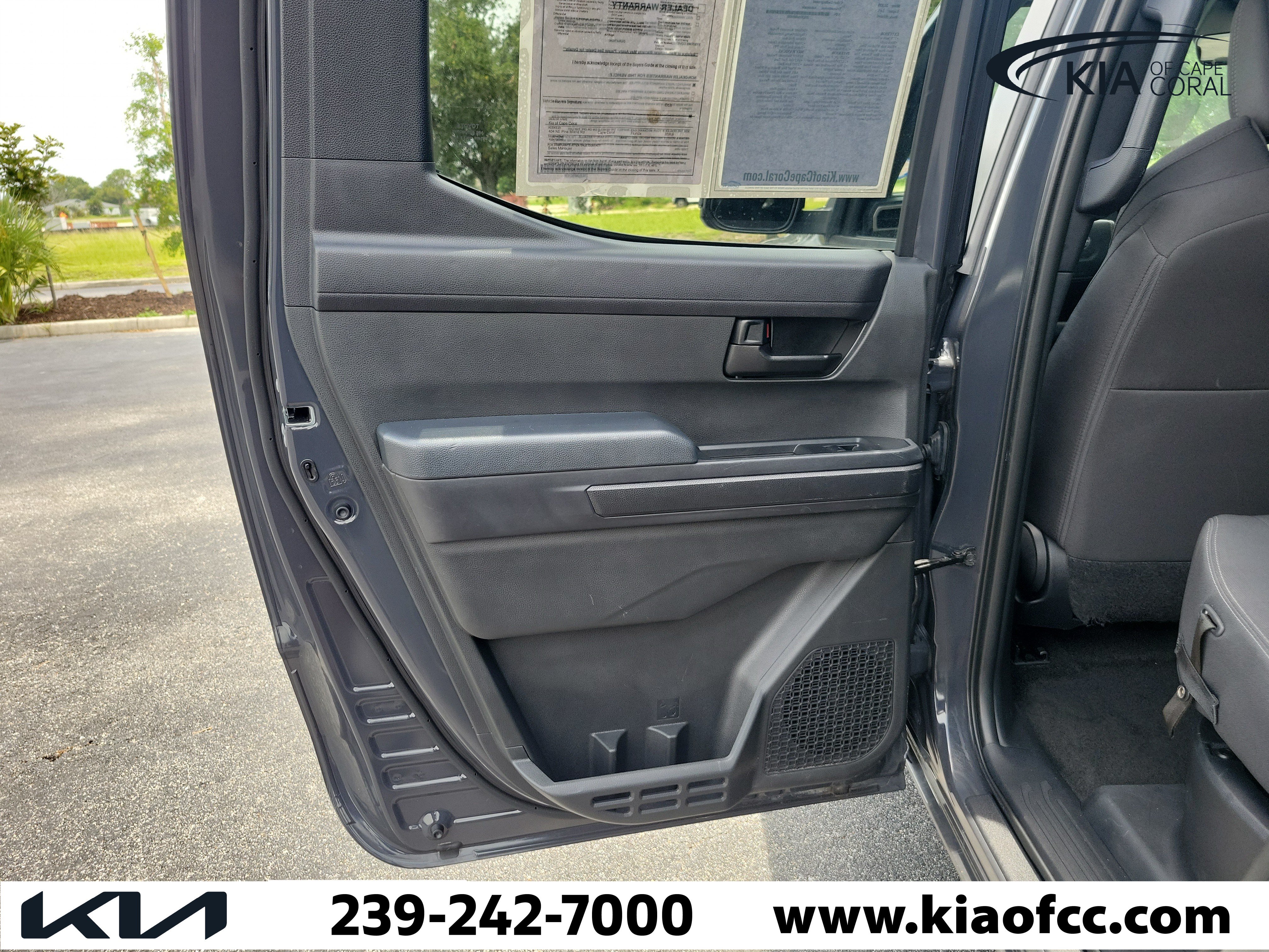 Used 2024 Toyota Tacoma SR5 AWD/4WD image 14