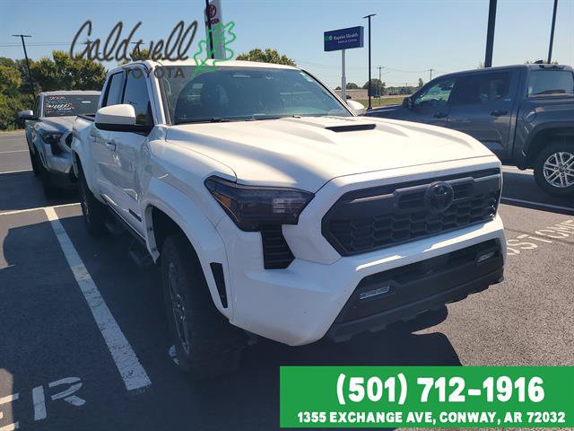 Used 2025 Toyota Tacoma TRD Sport AWD/4WD image 33