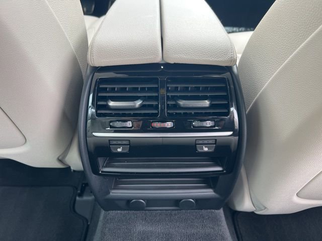 Used 2018 BMW M550i xDrive image 18