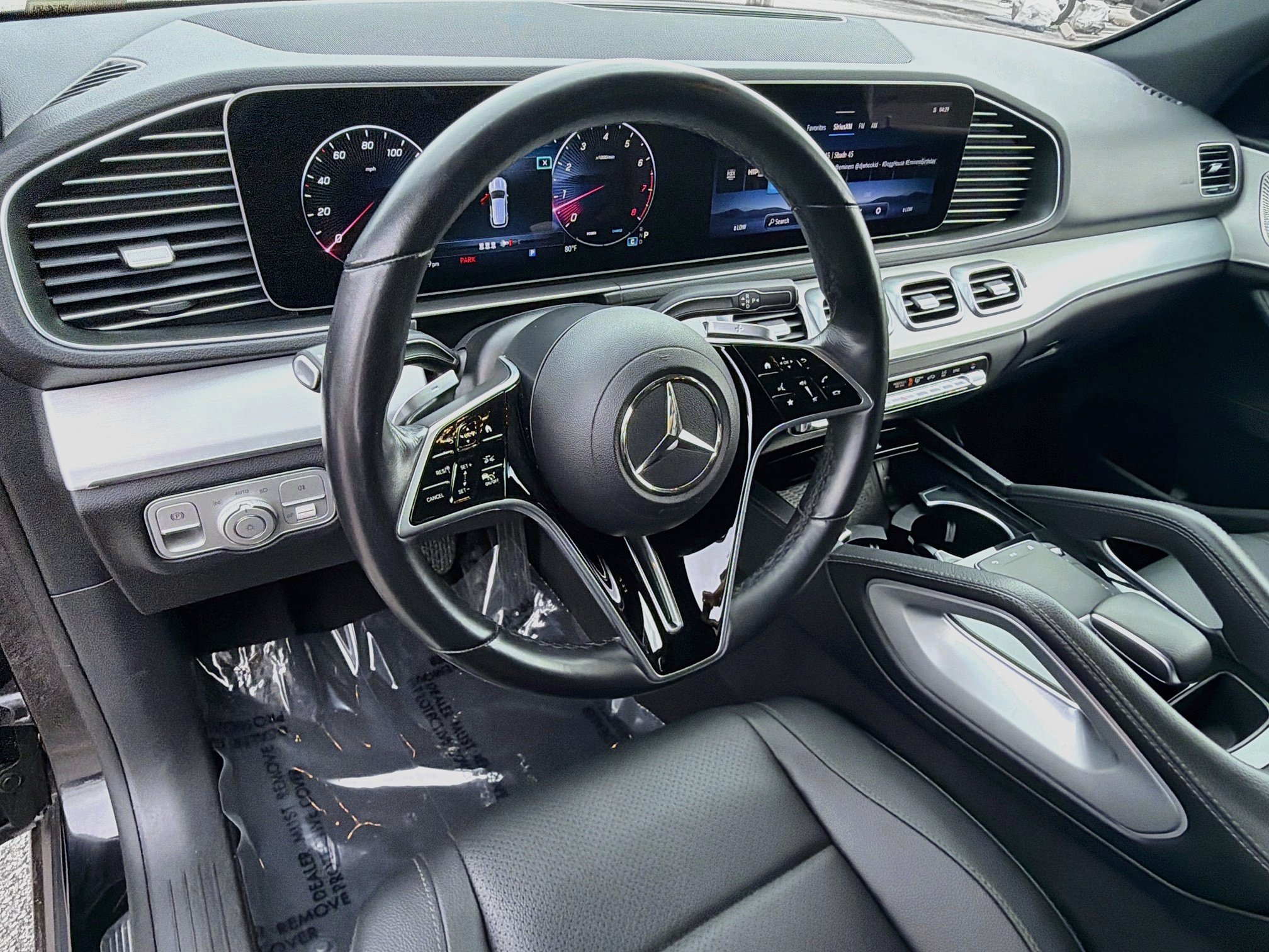 Used 2025 Mercedes-Benz GLE 350 4MATIC w/ Driver Assistance Package image 25