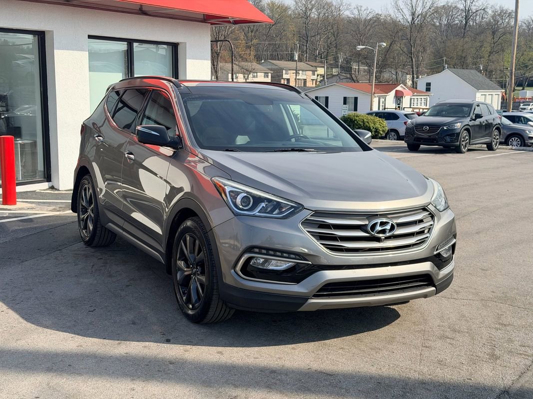 Used 2017 Hyundai Santa Fe Sport image 8