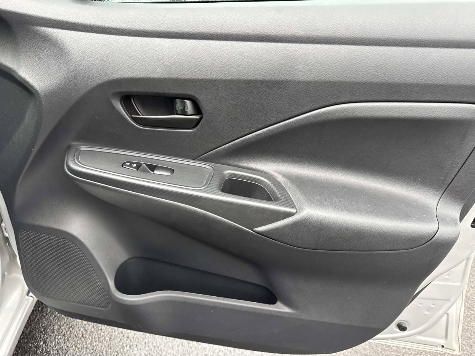 Used 2025 Nissan Versa S w/ Trunk Package FWD image 23