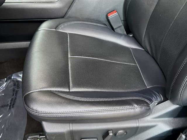 Used 2021 Ford Expedition XLT image 19