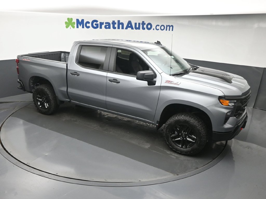 New 2026 Chevrolet Silverado 1500 Custom Trail Boss AWD/4WD image 3