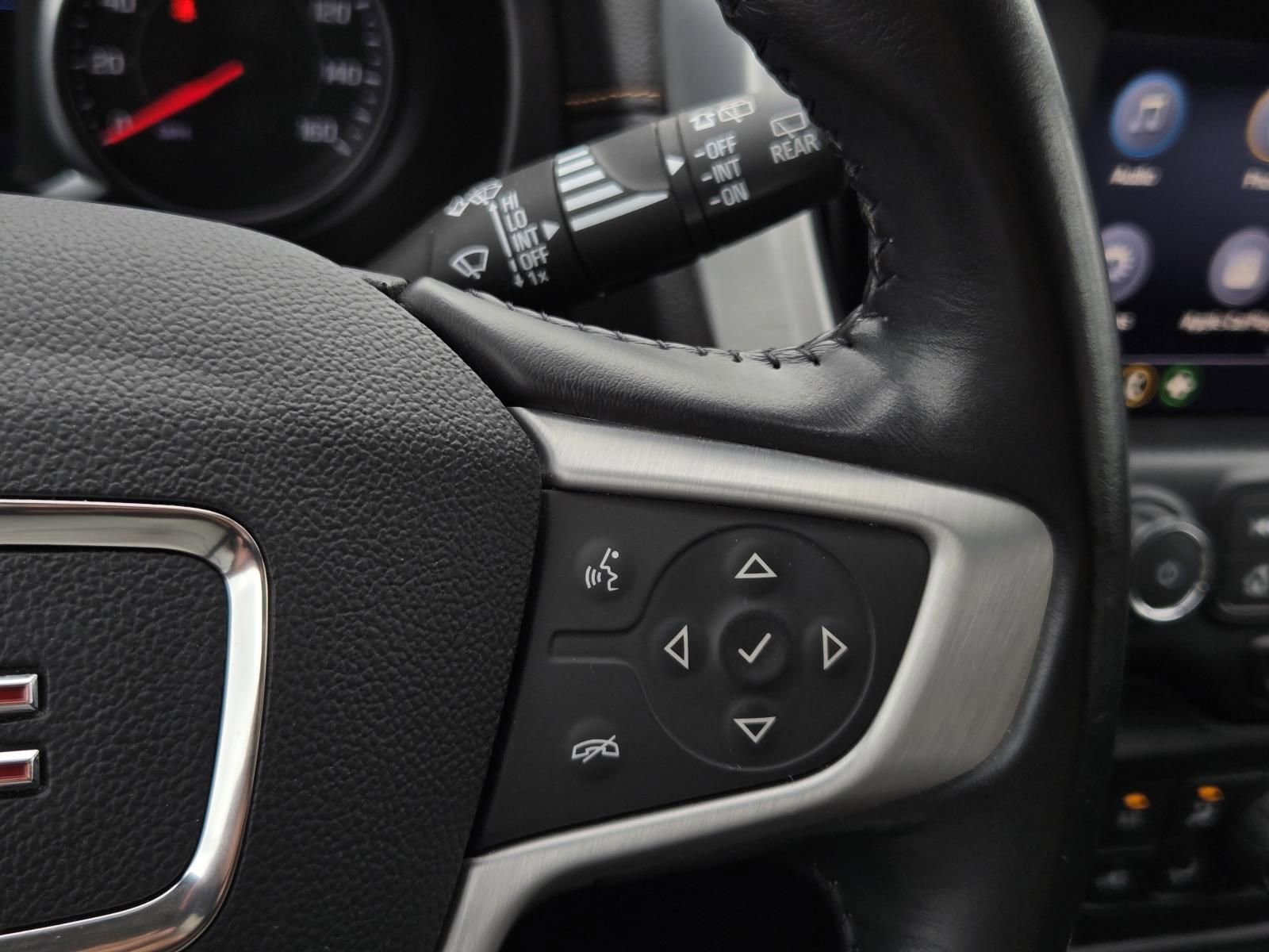 Used 2019 GMC Terrain SLT image 32