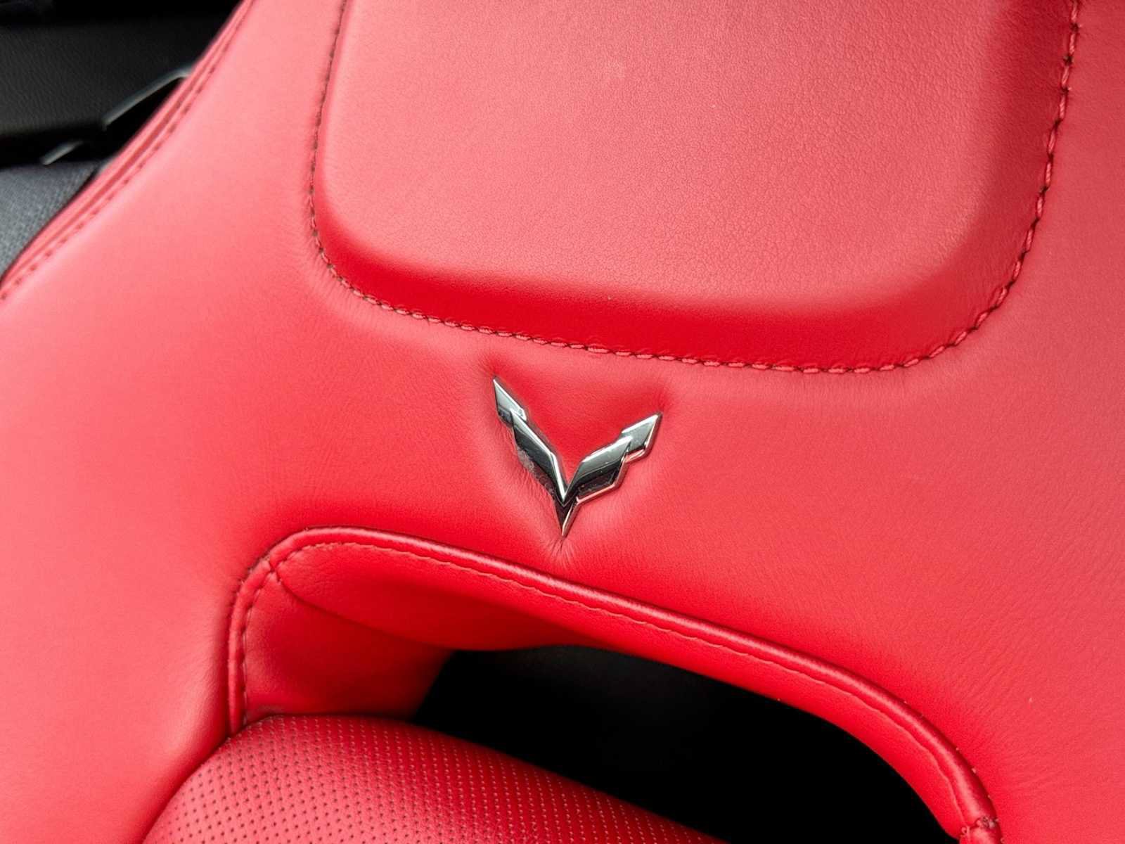 Used 2014 Chevrolet Corvette Stingray Convertible w/ 2LT Preferred Equipment Group RWD image 18