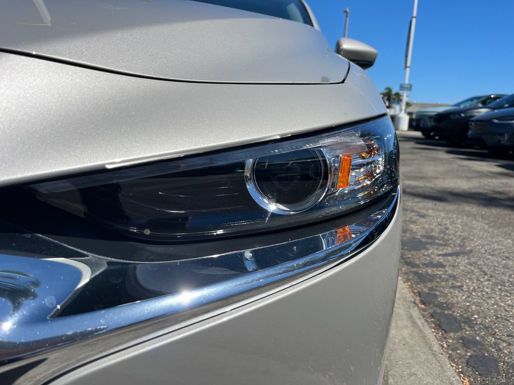 Used 2025 MAZDA MAZDA3 s FWD image 62