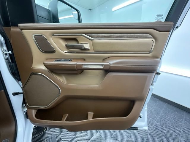 Used 2020 RAM 1500 Longhorn AWD/4WD image 15