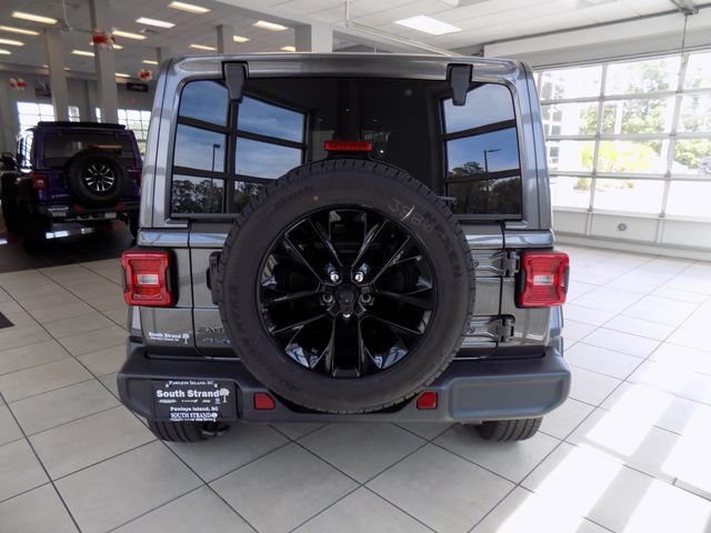 Certified 2025 Jeep Wrangler Unlimited Sahara AWD/4WD image 7