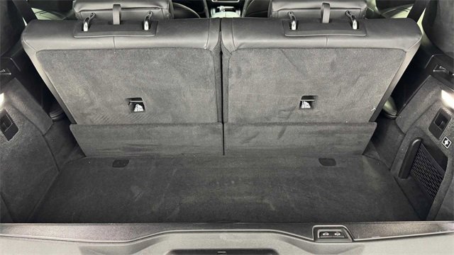 Used 2020 BMW X7 M50i w/ Executive Package image 42