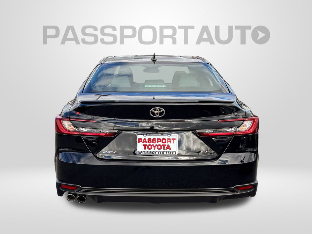 New 2026 Toyota Camry SE image 4