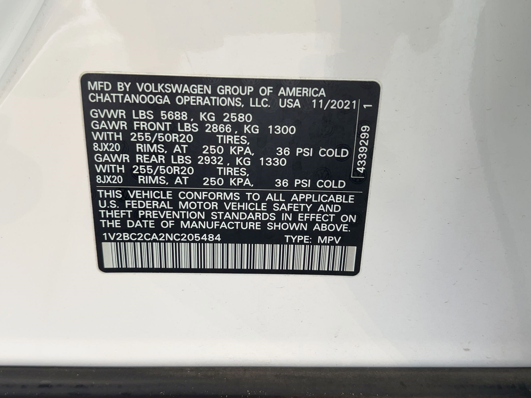 Used 2022 Volkswagen Atlas Cross Sport SEL image 20