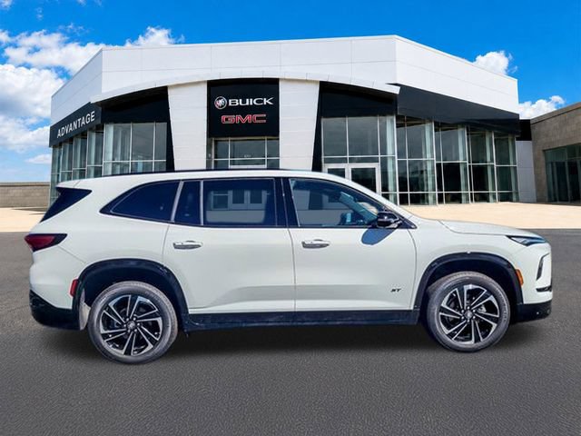 Used 2026 Buick Enclave Sport Touring w/ Power Package FWD image 10