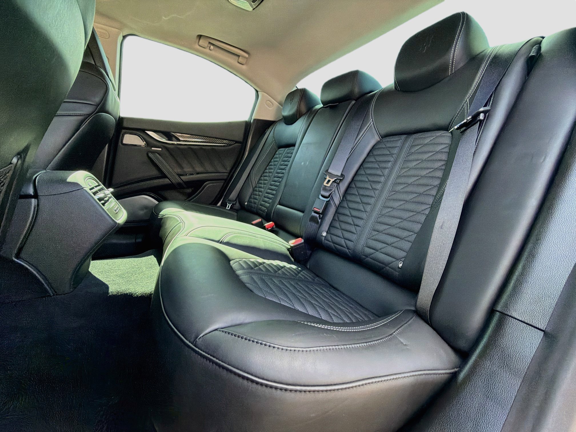 Used 2021 Maserati Ghibli Trofeo RWD image 19