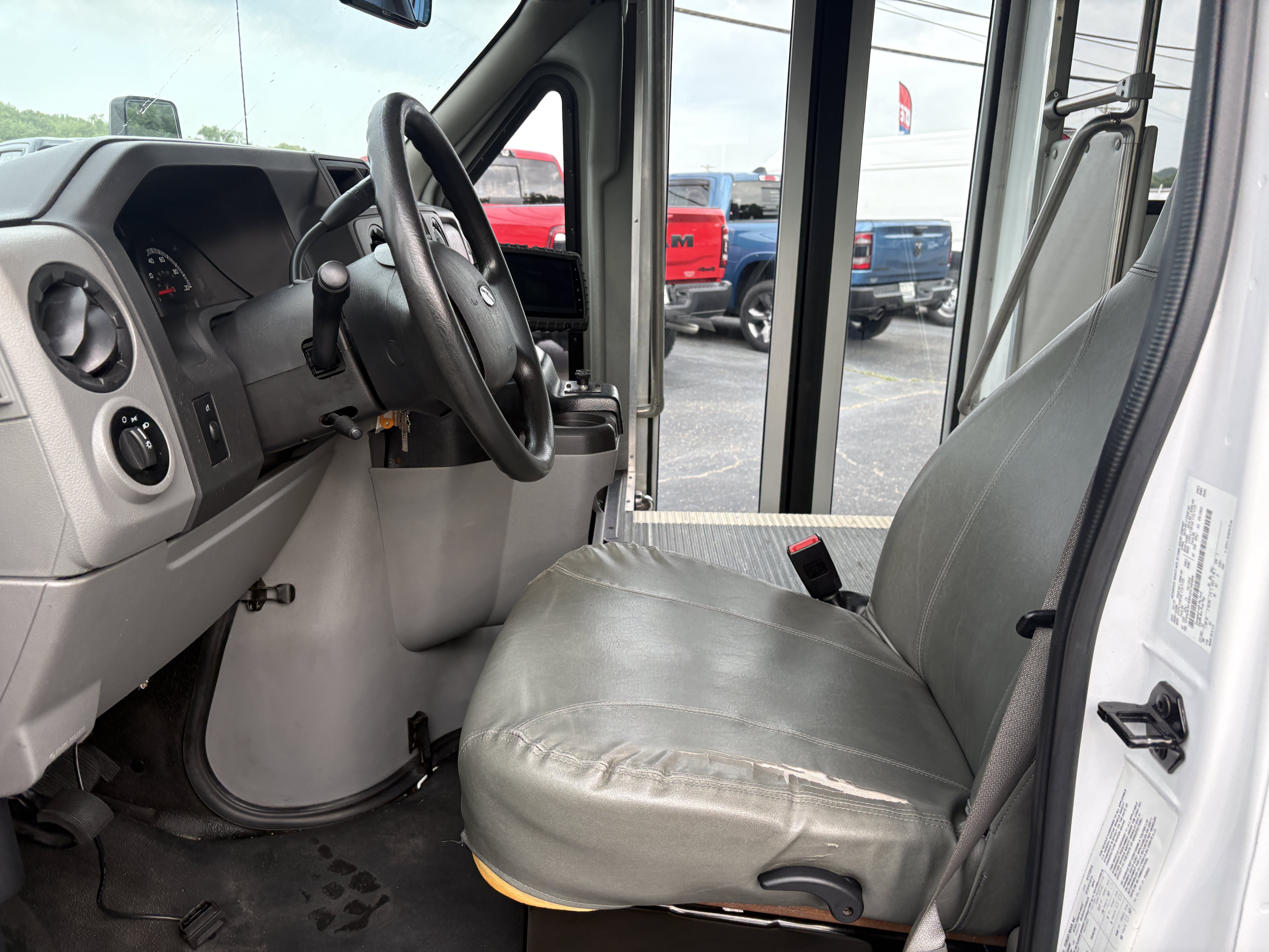 Used 2019 Ford E-350 and Econoline 350 Super Duty w/ Shuttle Bus Prep Package RWD image 8