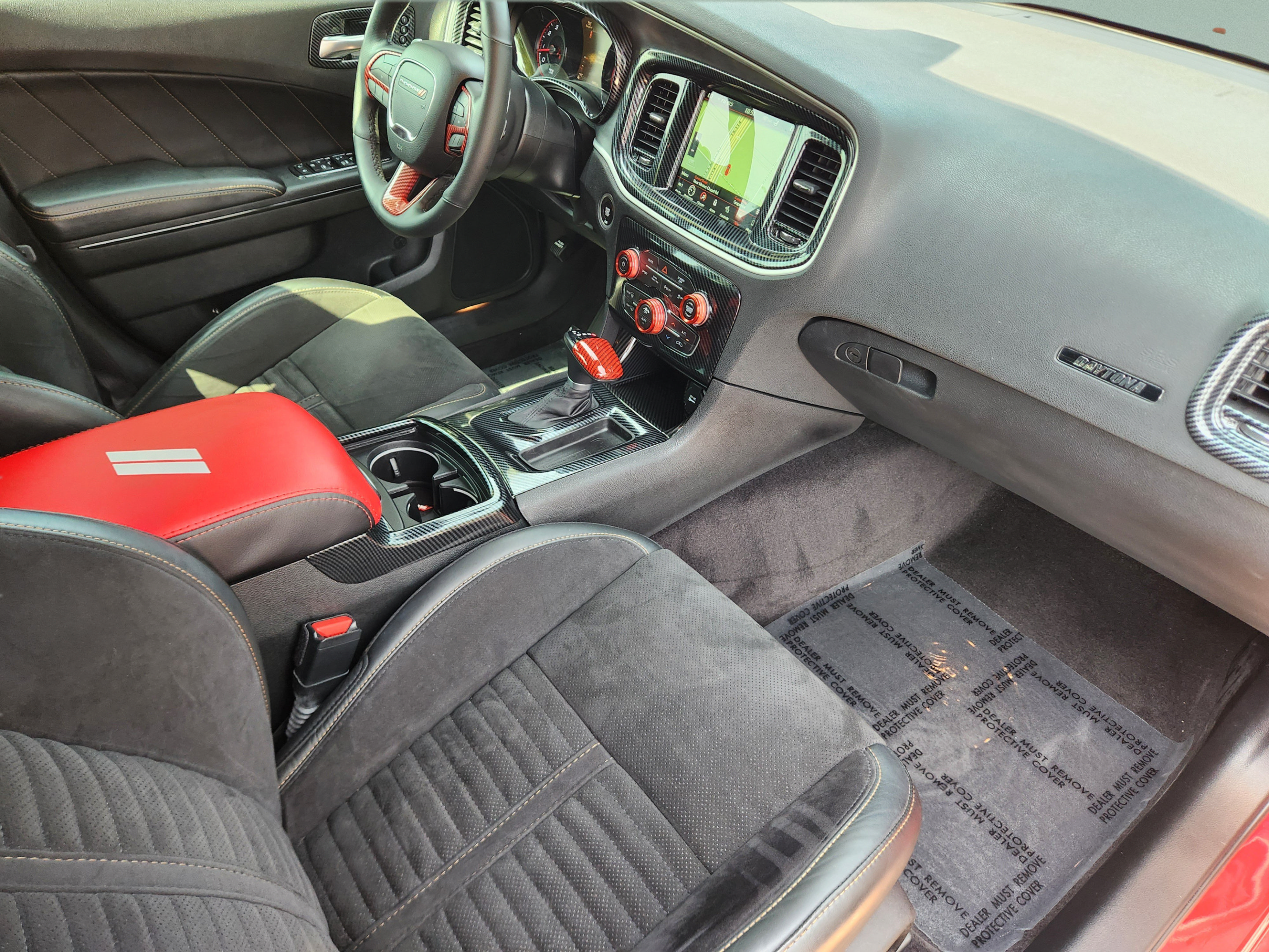 Used 2018 Dodge Charger R/T RWD image 7
