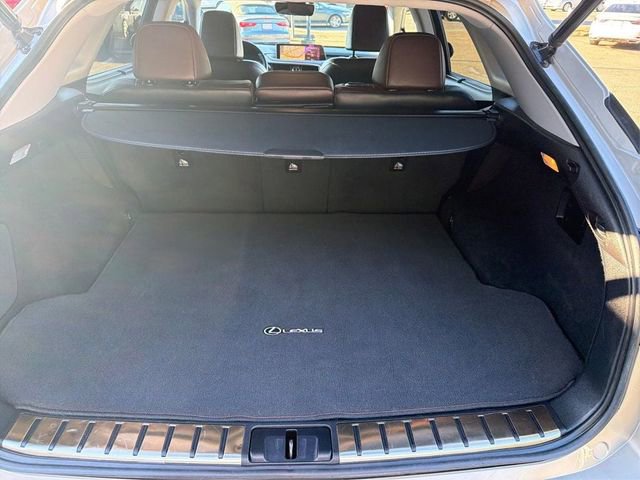 Used 2017 Lexus RX 450h AWD w/ Luxury Package image 11