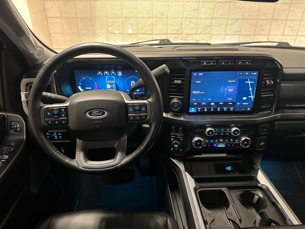 Used 2023 Ford F350 Lariat w/ Lariat Ultimate Package AWD/4WD image 5