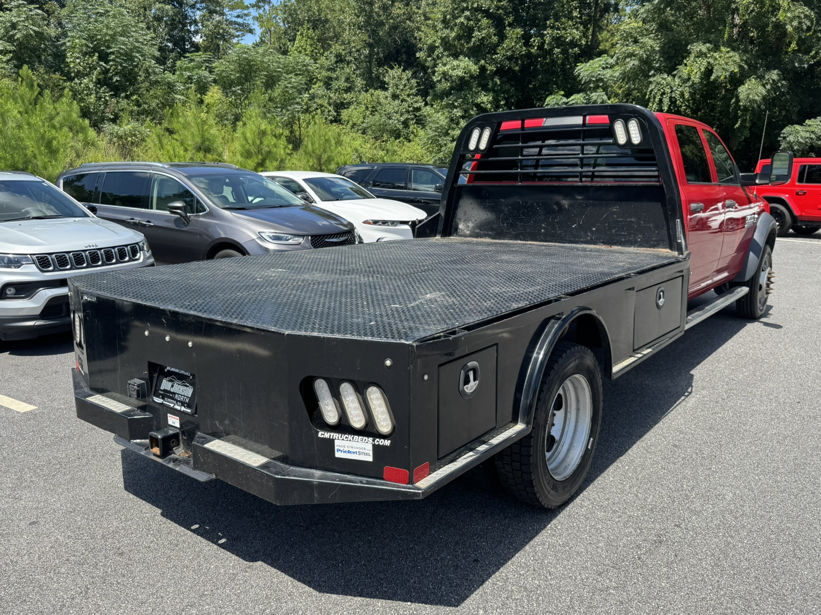 Used 2016 RAM 5500 Tradesman w/ Max Tow Package RWD image 5