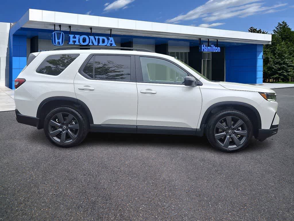 Certified 2025 Honda Pilot Sport image 25