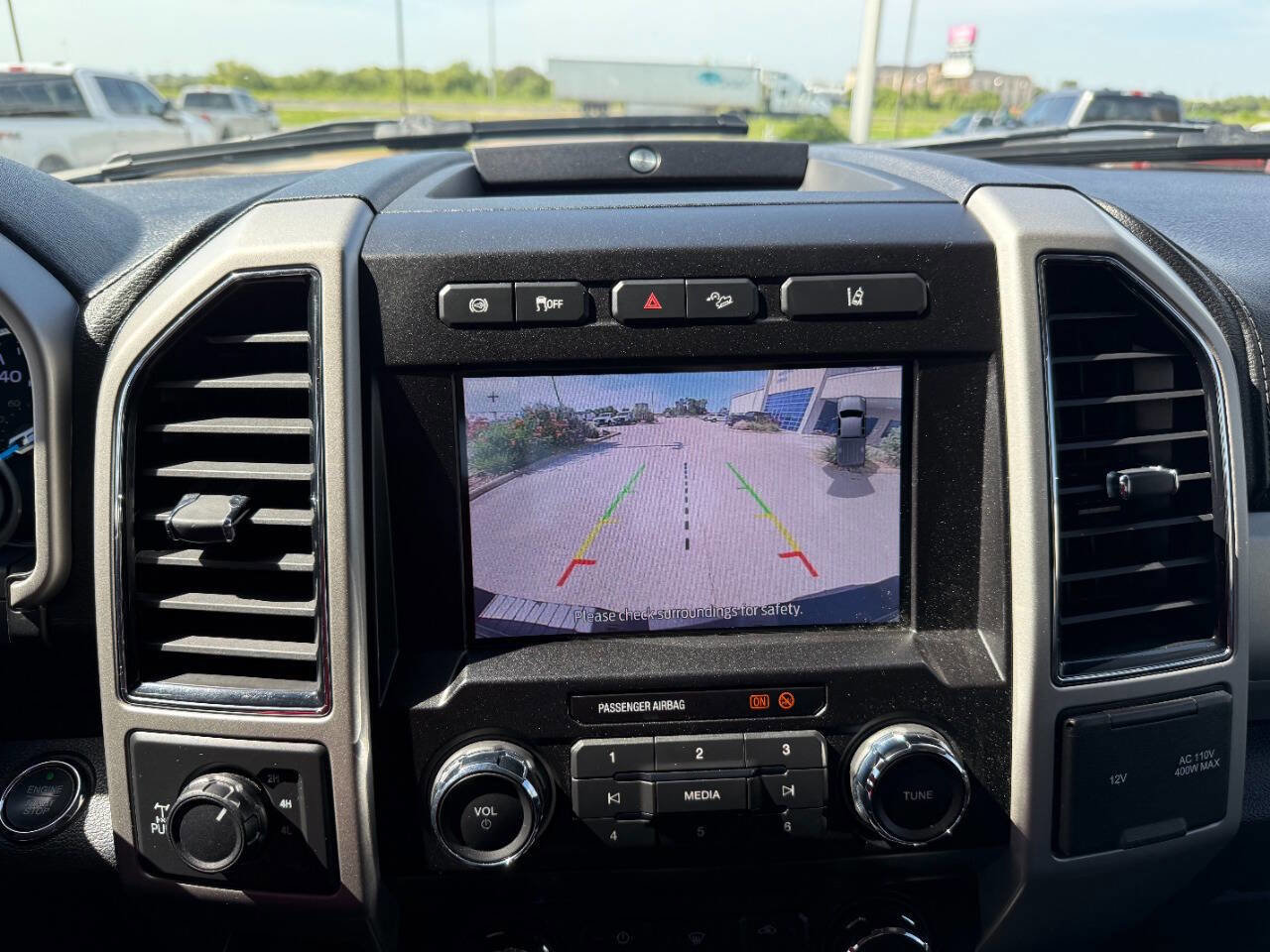 Used 2020 Ford F250 Lariat w/ Lariat Ultimate Package image 25