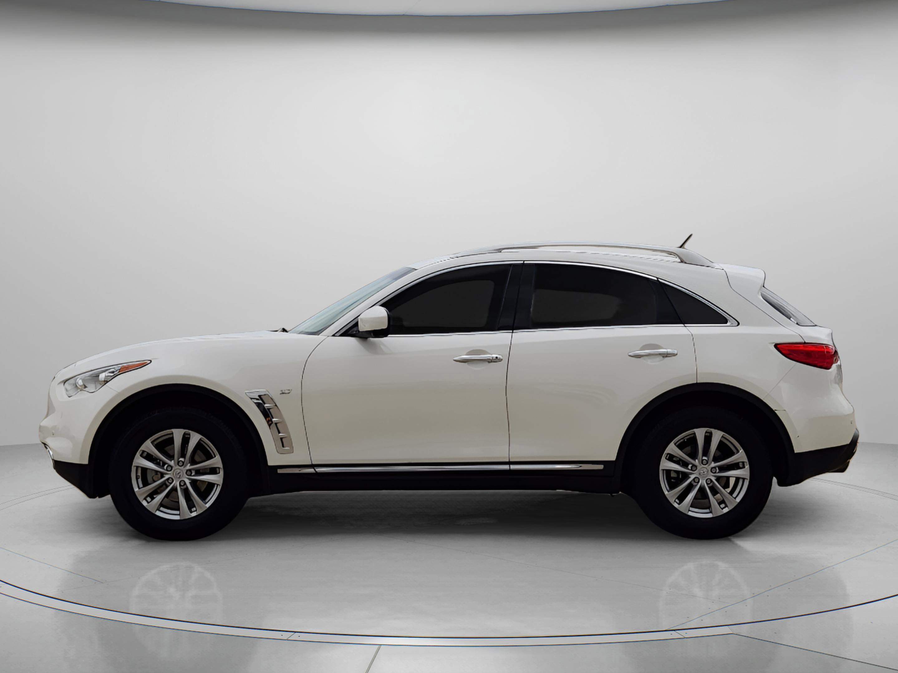 Used 2017 INFINITI QX70 2WD w/ Premium Package video 2