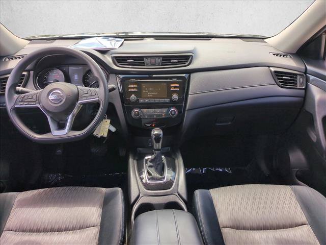 Used 2017 Nissan Rogue S FWD image 18