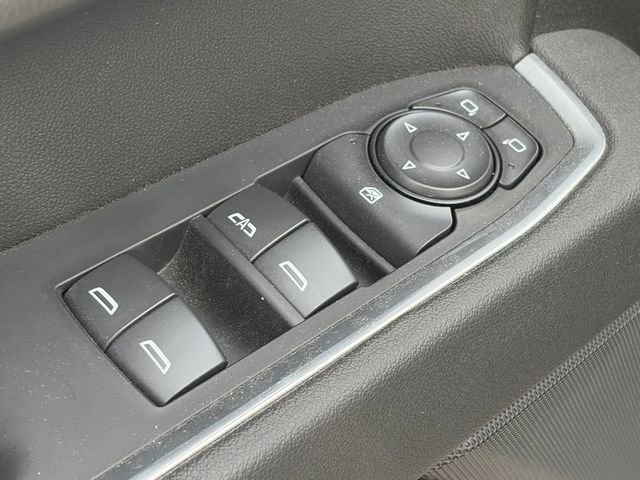 Used 2026 Chevrolet Silverado 1500 LT Trail Boss w/ LPO, Dark Essentials Package image 19