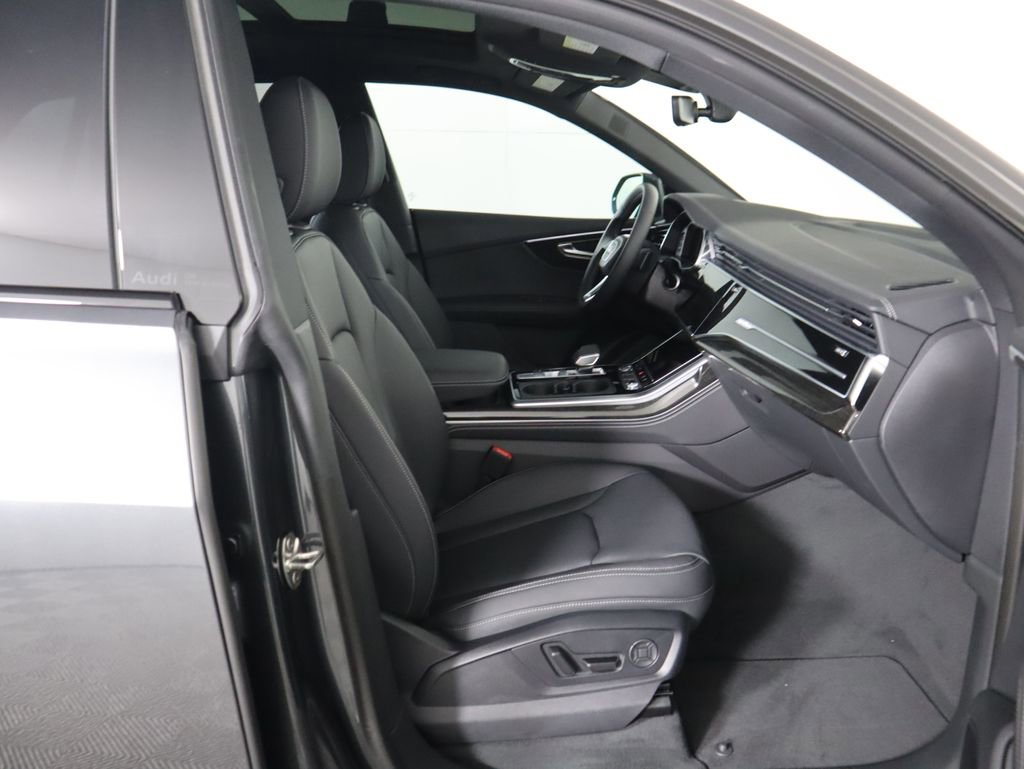 New 2025 Audi Q8 Premium Plus image 22